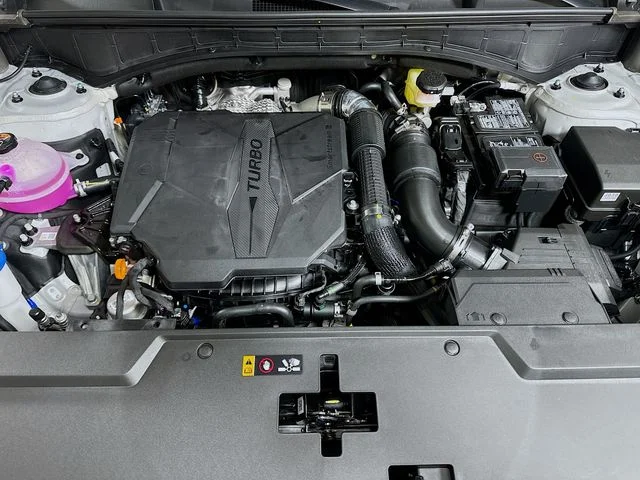 New 2026 Hyundai SANTA FE SE