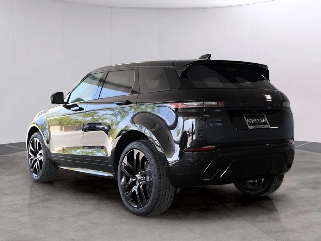 Certified Used 2026 Santorini Black Metallic Land Rover Dynamic image 9