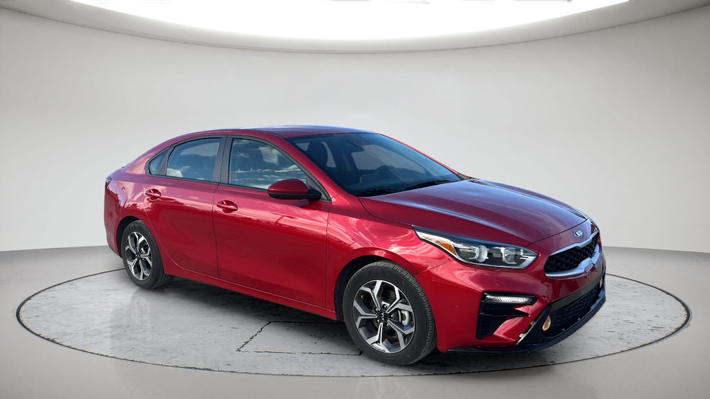 Used 2019 Red Kia LXS image 1