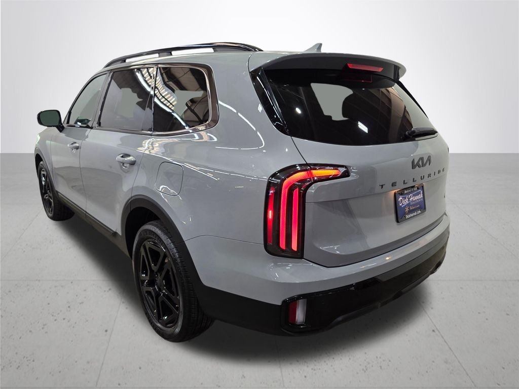 Used 2025 Gray Kia SX X-Line image 13
