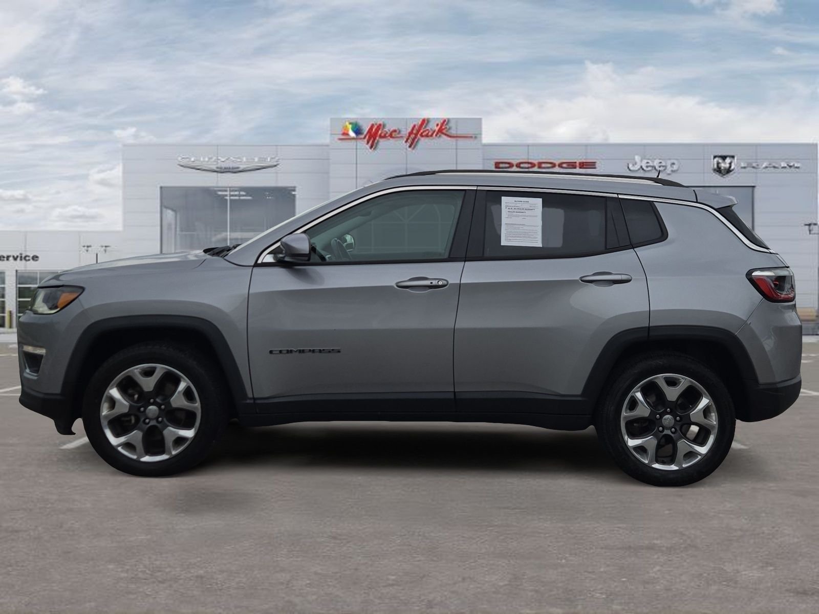 Used 2018 Jeep Compass Limited with VIN 3C4NJCCB2JT406609 for sale in Georgetown, TX