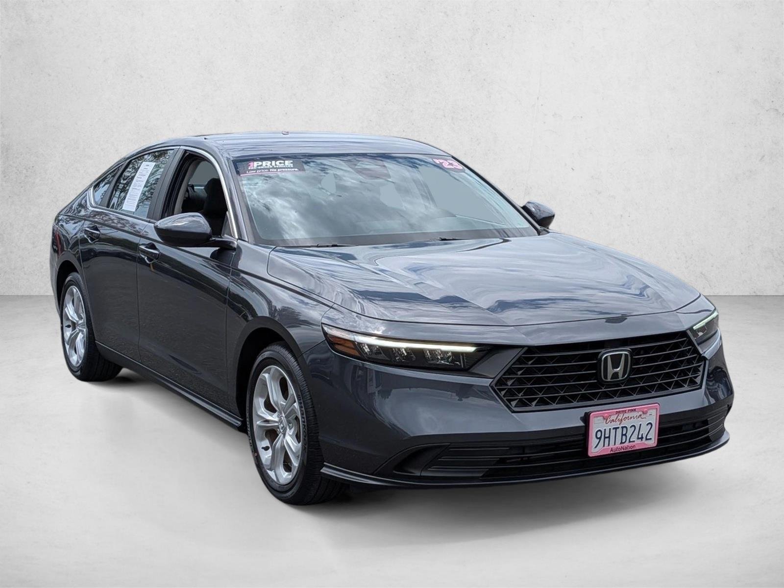 Used 2023 Meteorite Gray Metallic Honda LX image 3
