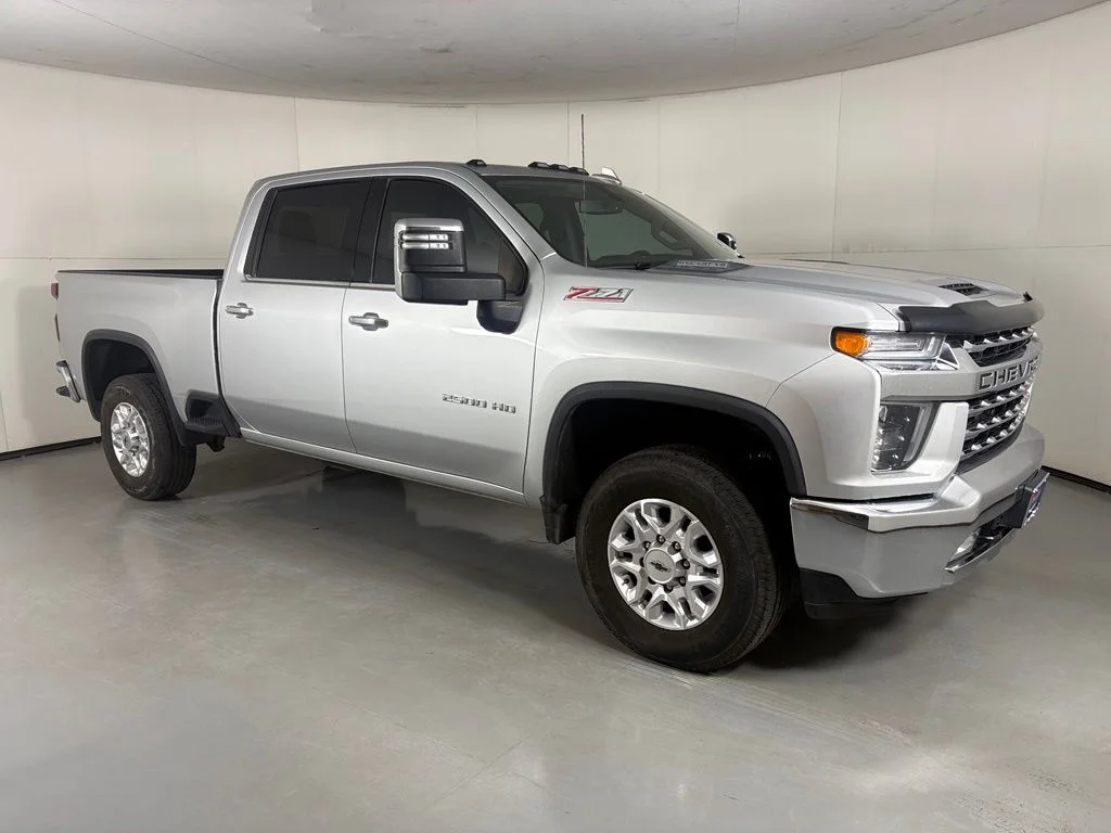 Used 2022 Silver Chevrolet LTZ image 11