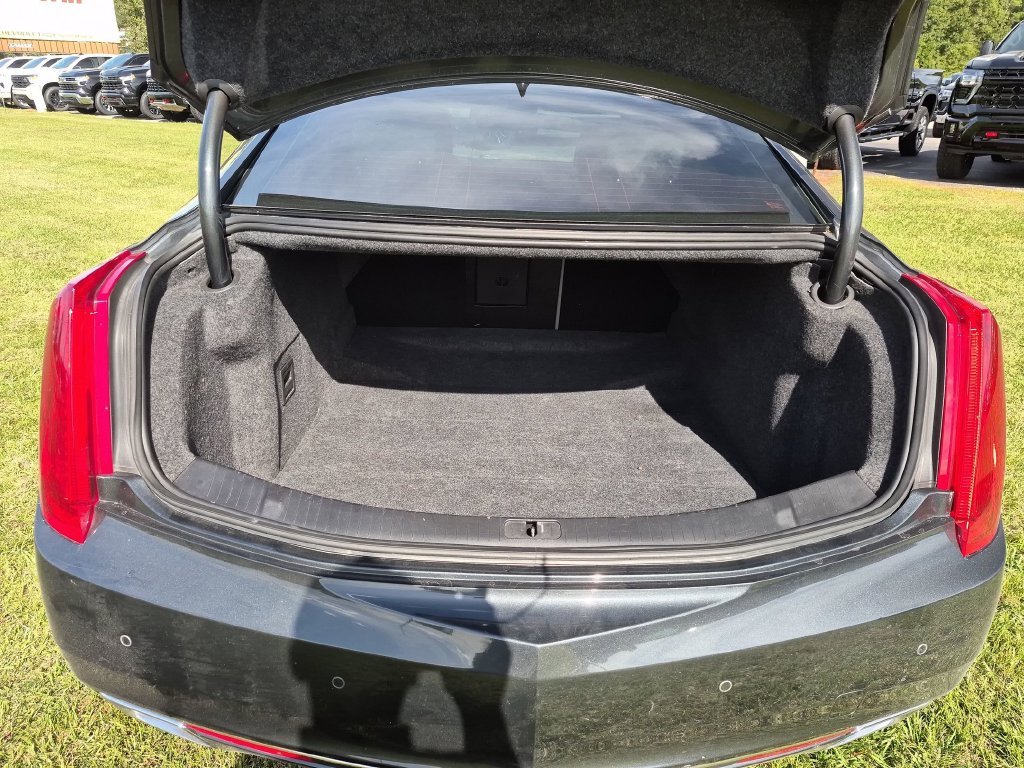 Used 2016 Gray Cadillac Luxury image 29