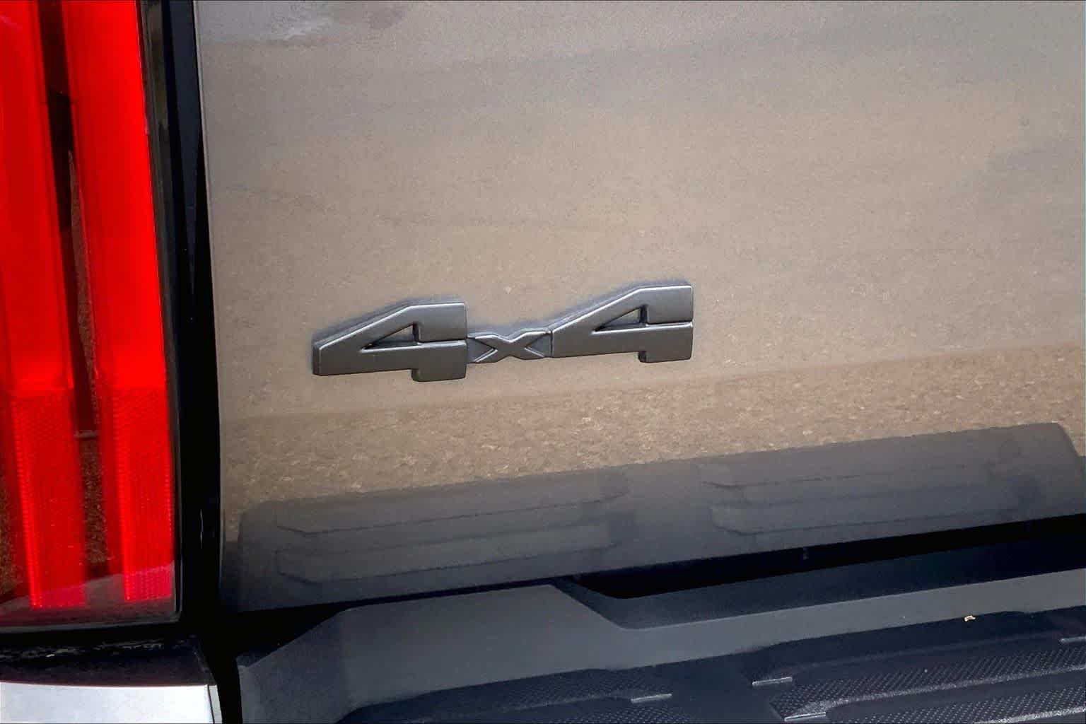 Used 2024 Magnetic Gray Metallic Toyota SR5 image 10