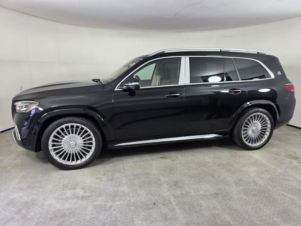 Certified Used 2025 Black Mercedes-Benz Maybach GLS 600 image 7