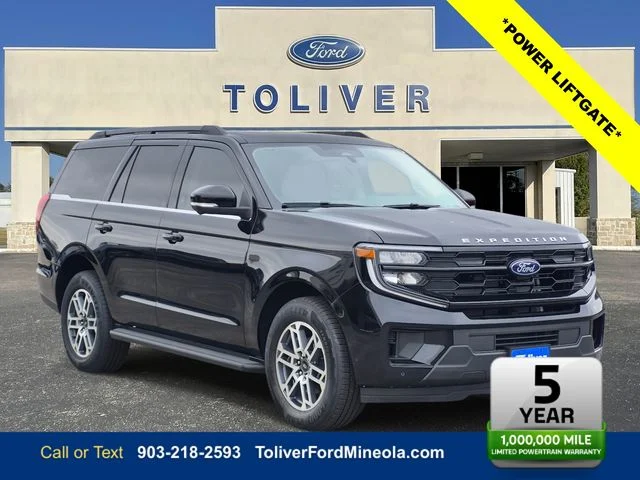 2025 Ford Expedition Active's photo