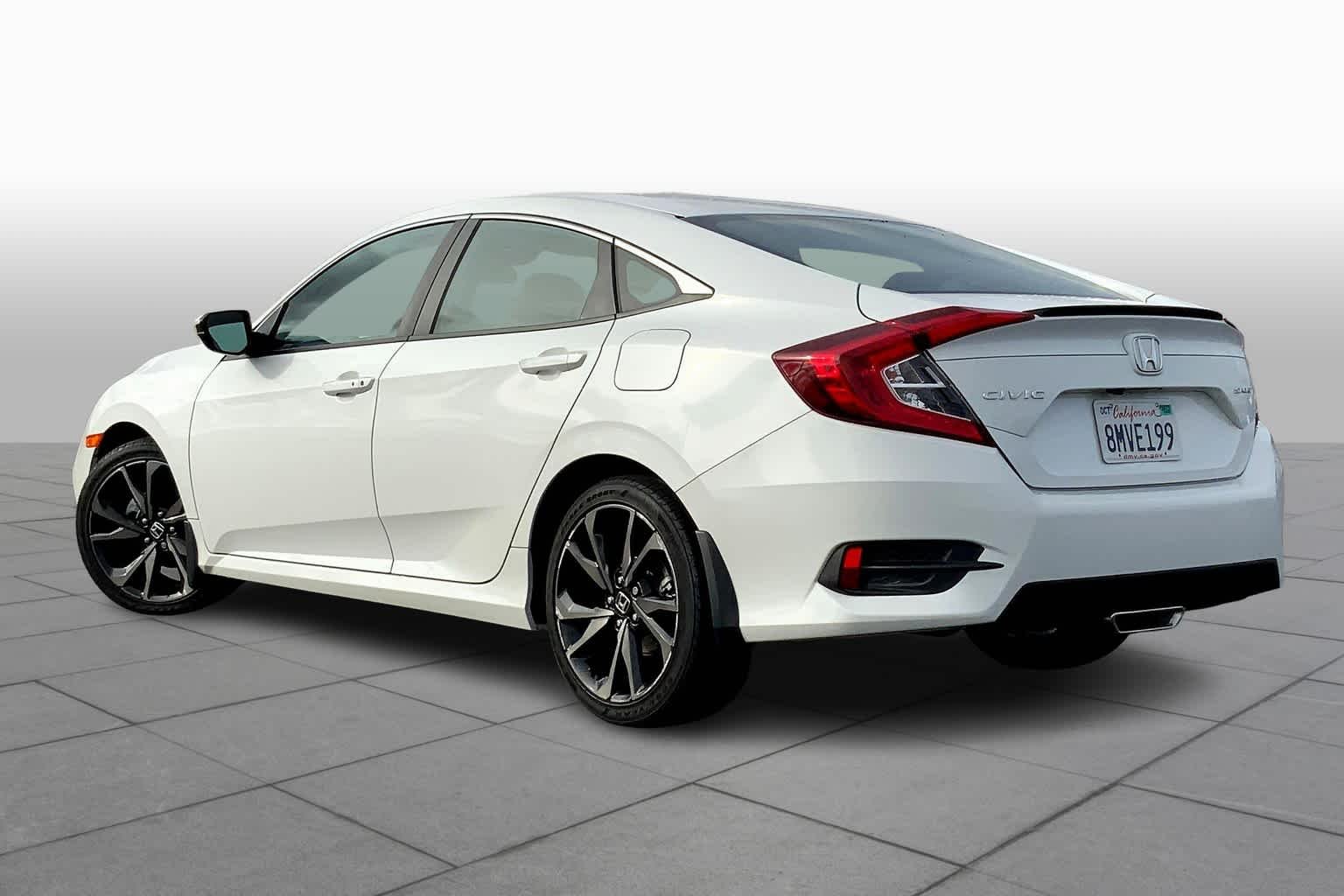 Used 2019 Platinum White Pearl Honda Sport image 11