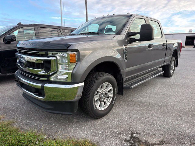 Used 2021 Gray Metallic Ford XL image 3