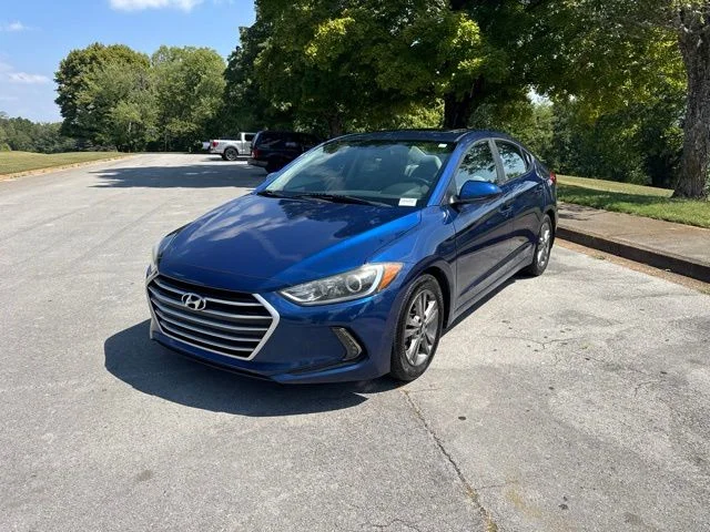 Used 2018 Blue Hyundai Value Edition image 3