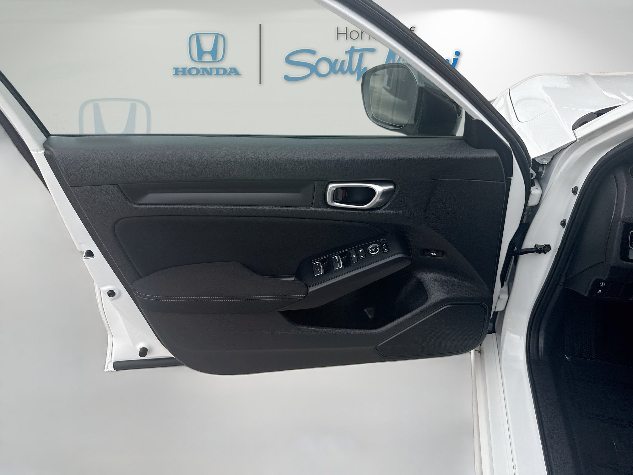 Used 2023 Platinum White Pearl Honda Sport image 19
