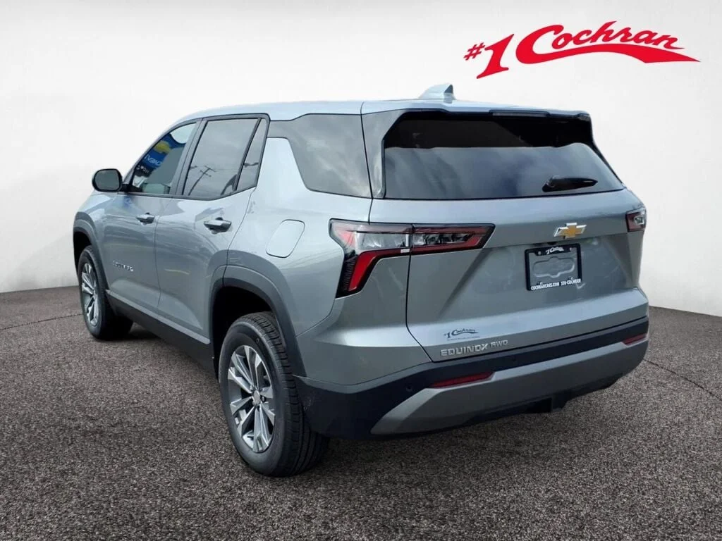 New 2027 Sterling Gray Metallic Chevrolet AWD LT image 4