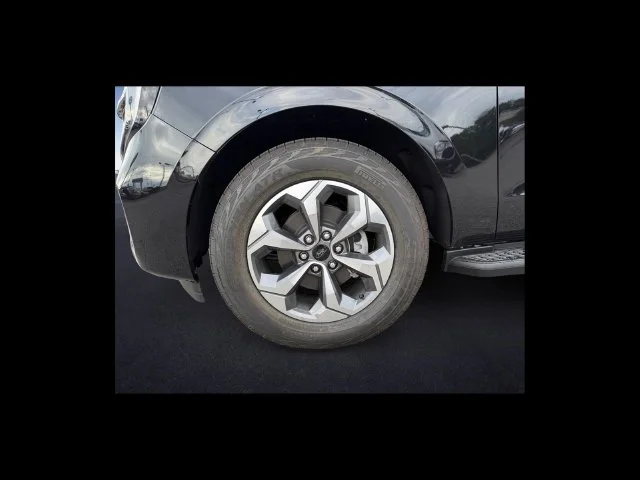 New 2027 Black Ford Active image 9