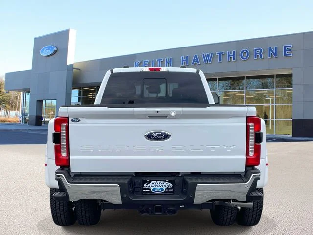 New 2026 Oxford White Ford F-350® Lariat® image 5