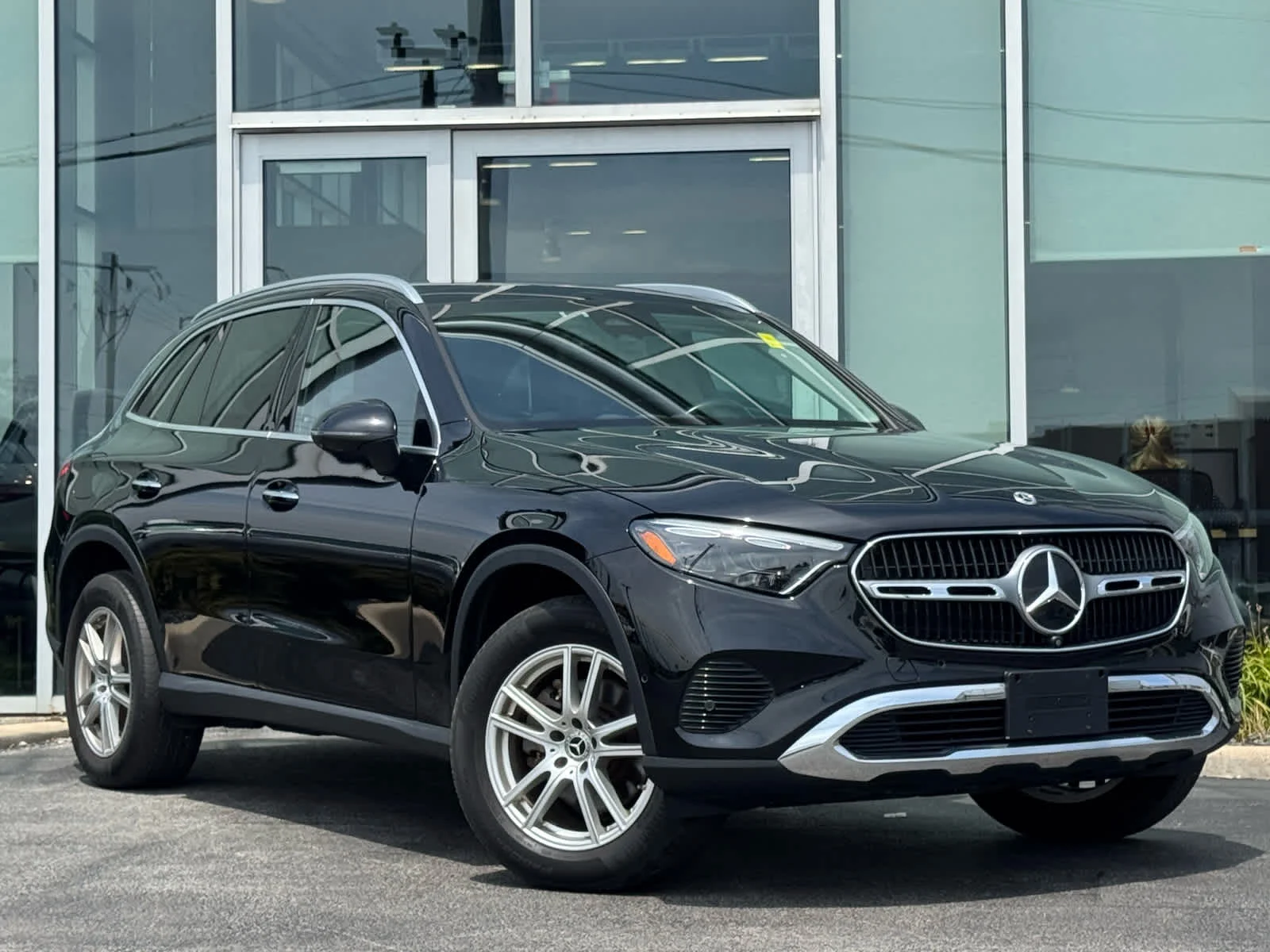 2023 Mercedes-Benz GLC