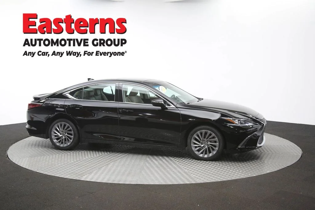 Used 2020 Black Lexus 350 Luxury image 50