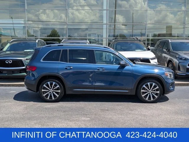 Used 2022 Blue Mercedes-Benz GLB 250 image 8