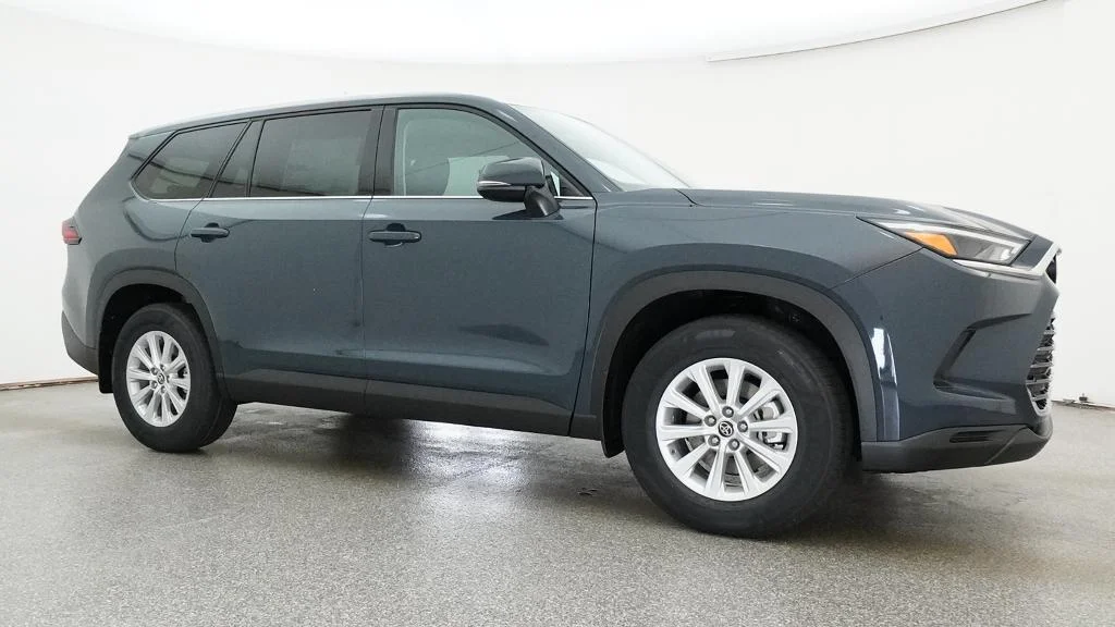 New 2026 Storm Cloud Toyota XLE image 11