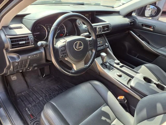 Used 2017 Black Lexus 200t image 4