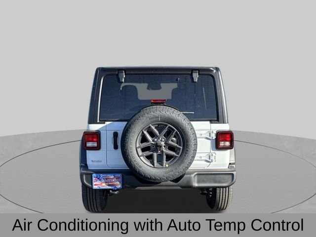New 2026 Bright White Clear-Coat Exterior Paint Jeep Sport S image 6
