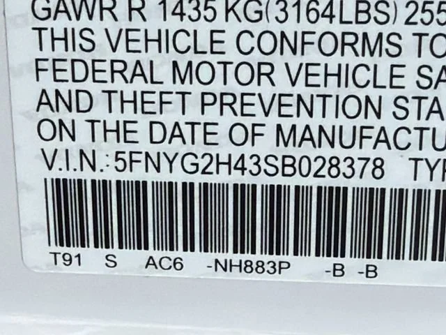 Used 2025 White Honda EX-L image 33