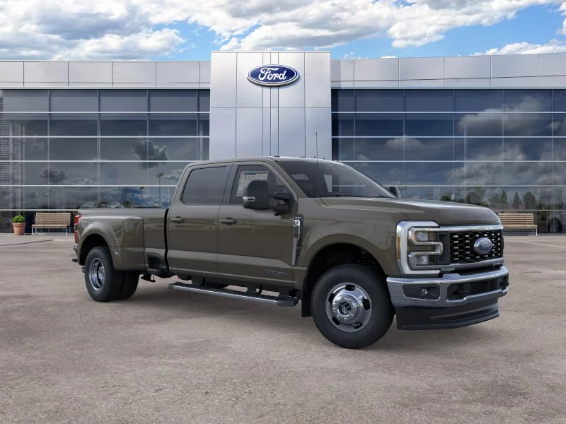 New 2026 Marsh Gray Ford Lariat image 7