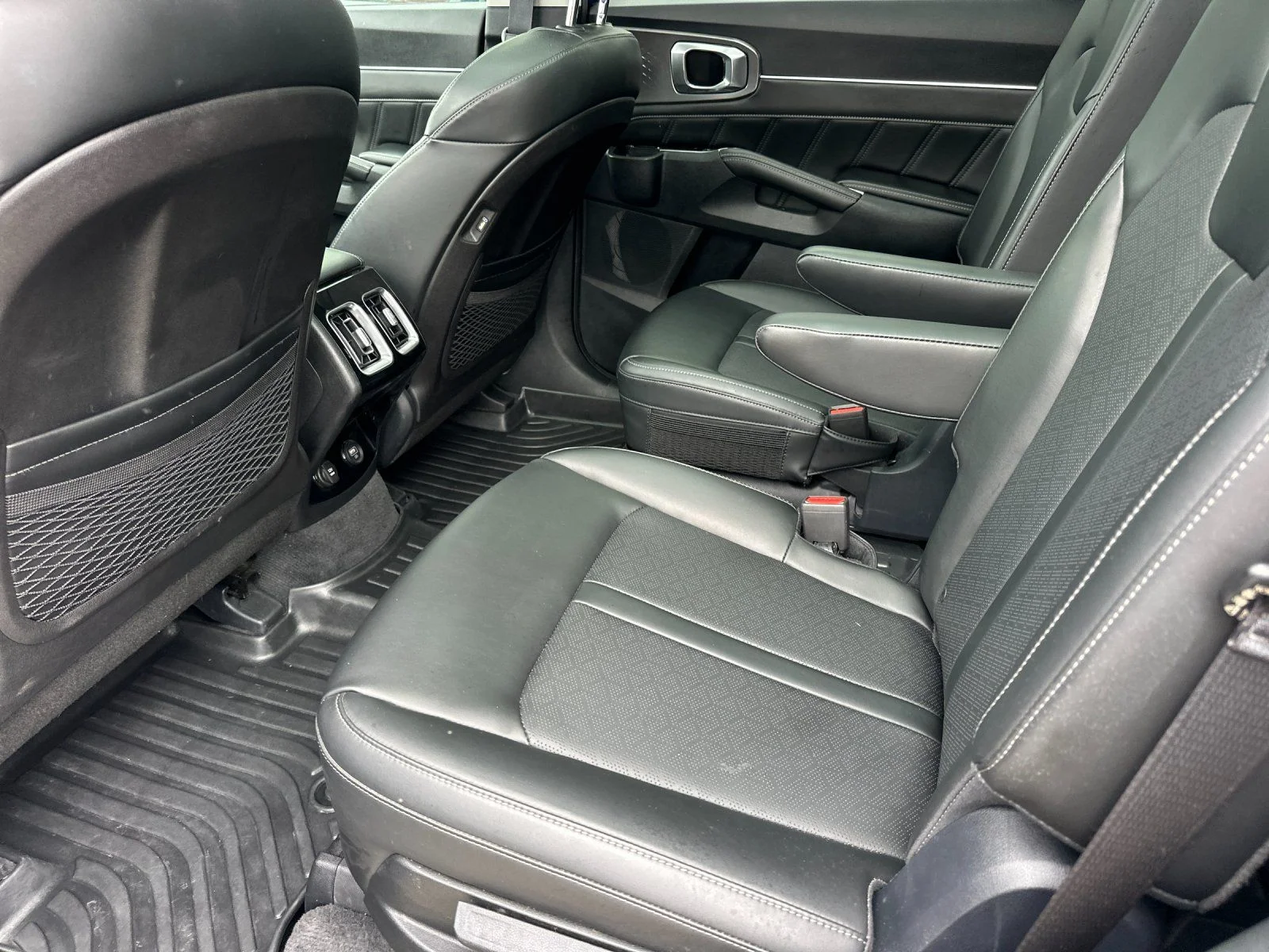 Used 2021 Sapphire Blue Kia SX image 11