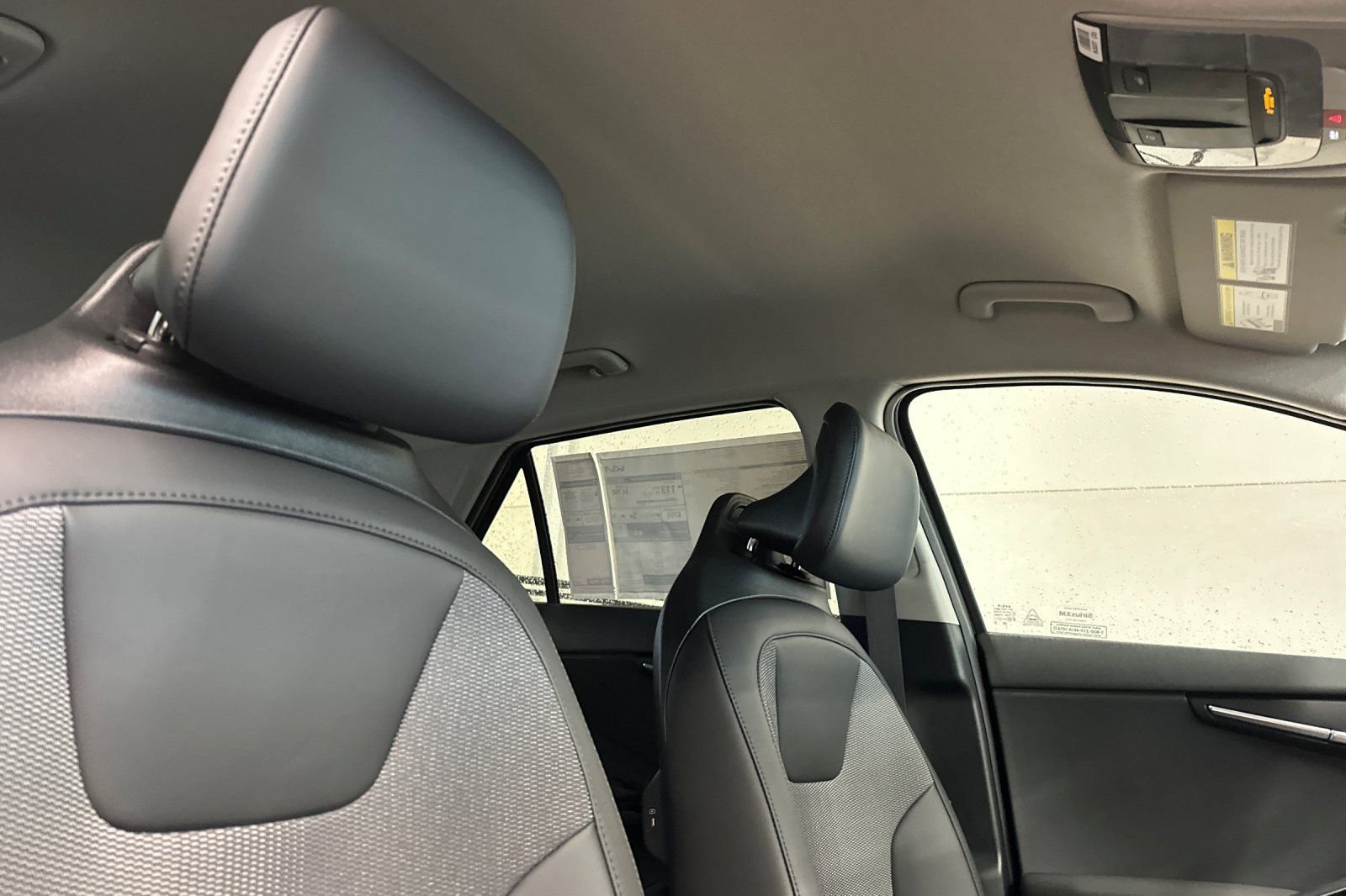 New 2026 Aurora Black Pearl Kia WIND image 13