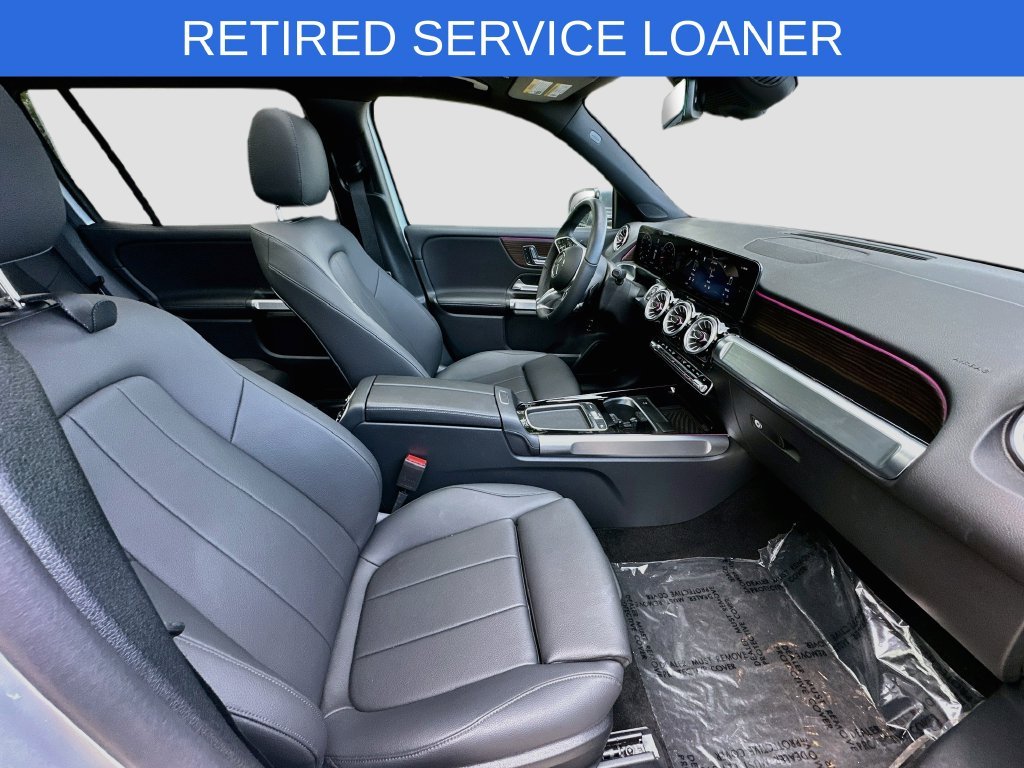 Used 2026 Cirrus Silver Metallic Mercedes-Benz GLB 250 image 28