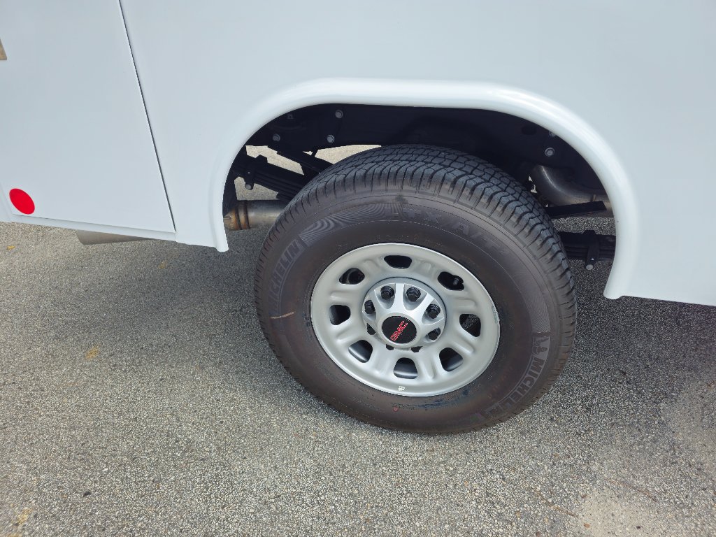 2026 GMC Sierra 3500HD Pro - Photo 14