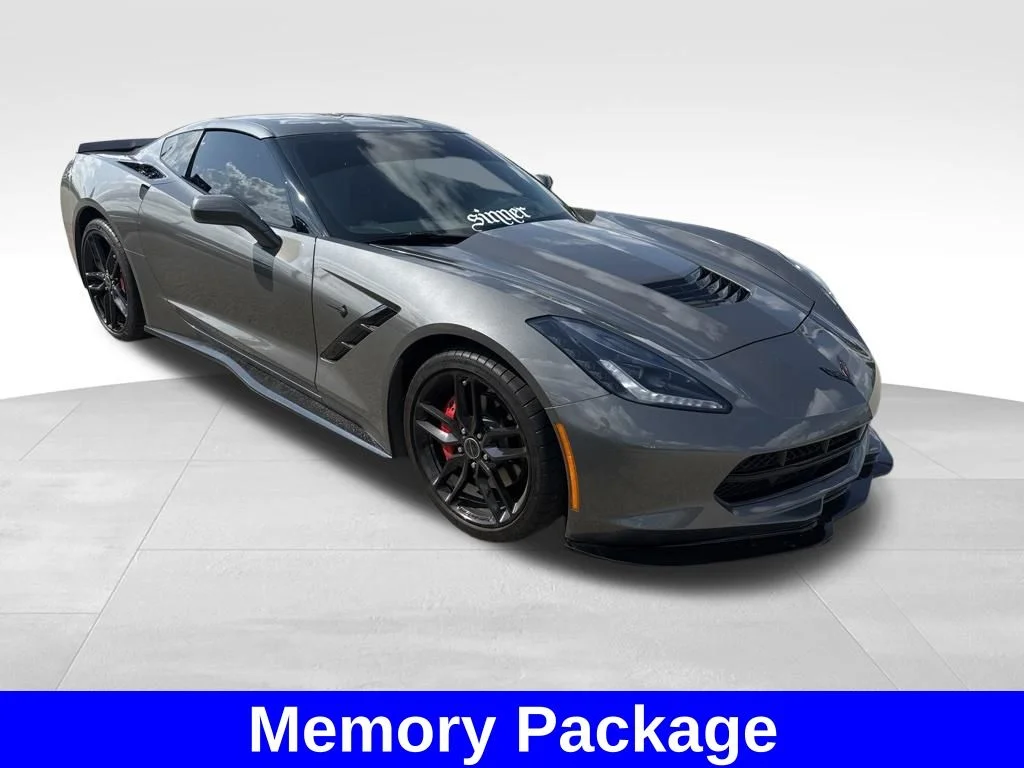Used 2015 Gray Chevrolet Stingray image 5