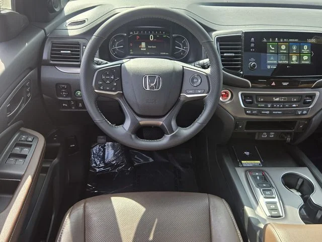 Used 2025  Honda EX-L image 12