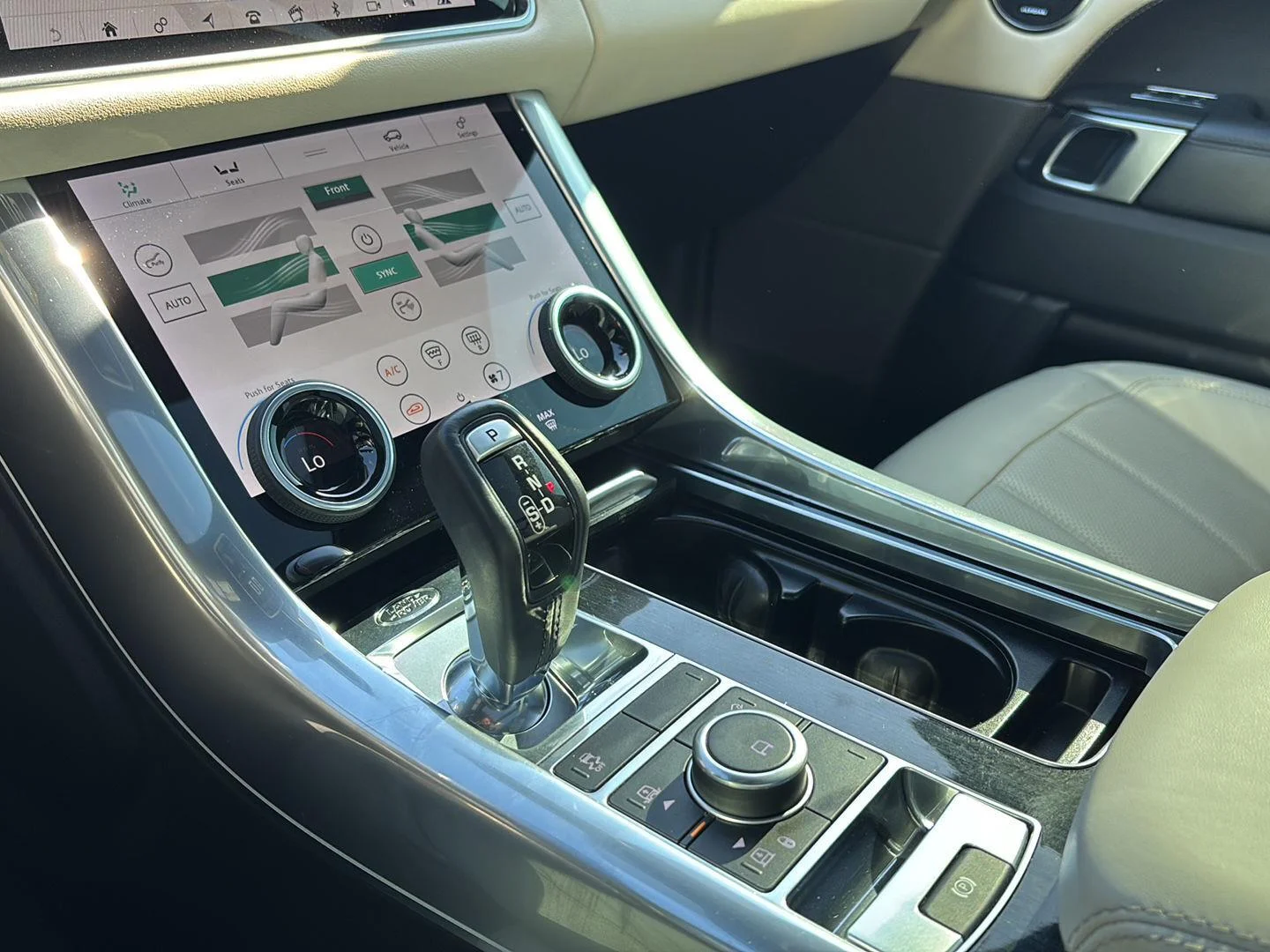 Used 2021 Eiger Grey Land Rover HSE Silver Edition image 16