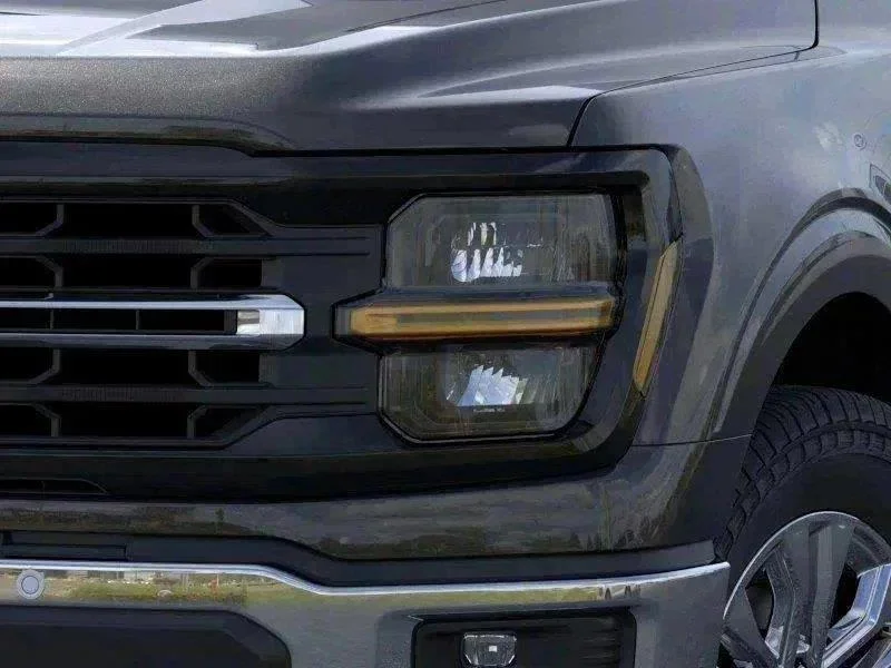 New 2026 Agate Black Ford XLT image 18