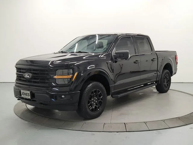 Used 2024 Black Ford XLT image 3