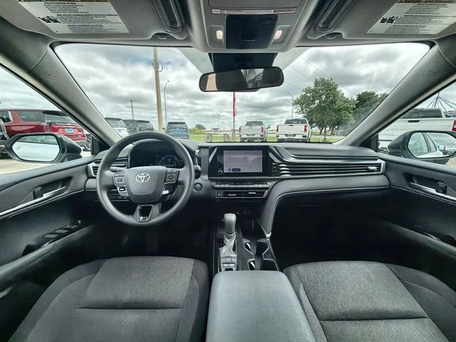 2026 Toyota Camry LE - Photo 19