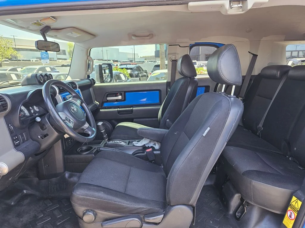 Used 2007  Toyota Base image 12