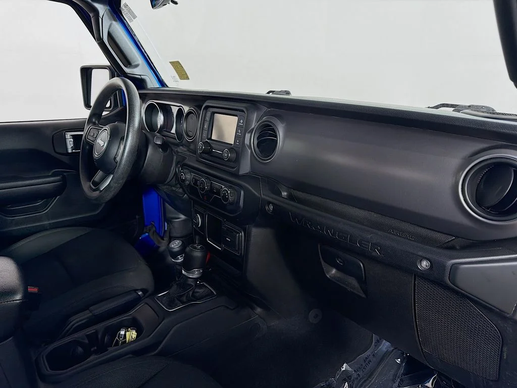 Used 2021 Blue Jeep Unlimited Sport image 23