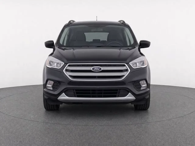 Used 2018 Shadow Black Ford SEL image 5