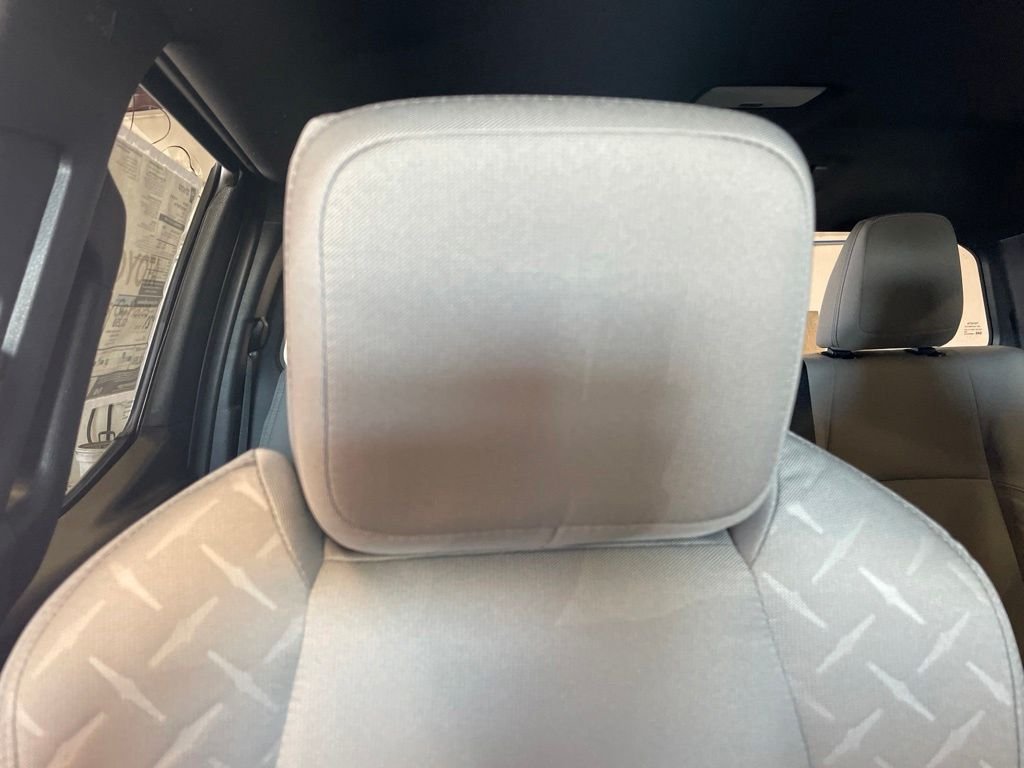 2026 Toyota Tacoma SR5 - Photo 34