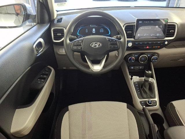 2026 Hyundai Venue SEL - Photo 9