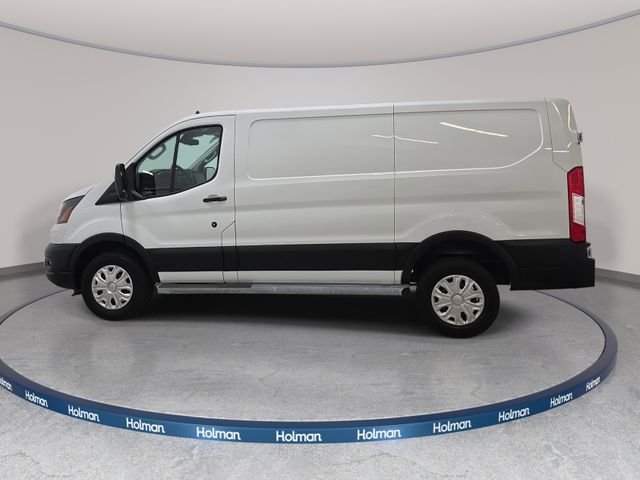 Used 2023 White Ford Base image 9