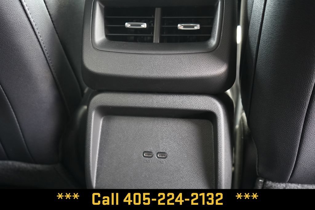 2025 Chevrolet Equinox EV RS - Photo 24