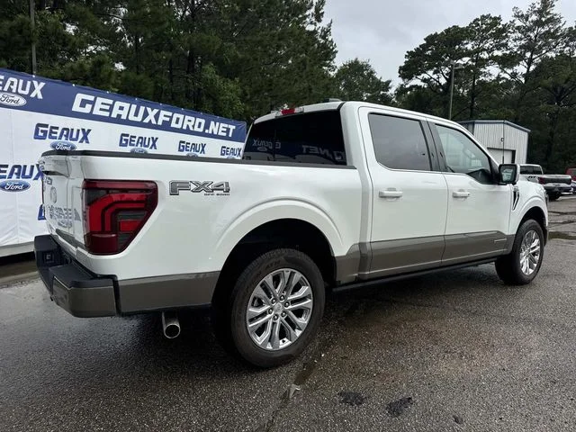 Used 2025 Star White Ford King Ranch image 18