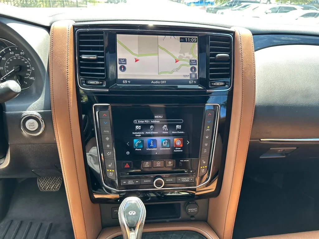 Used 2021 Black INFINITI Sensory image 28