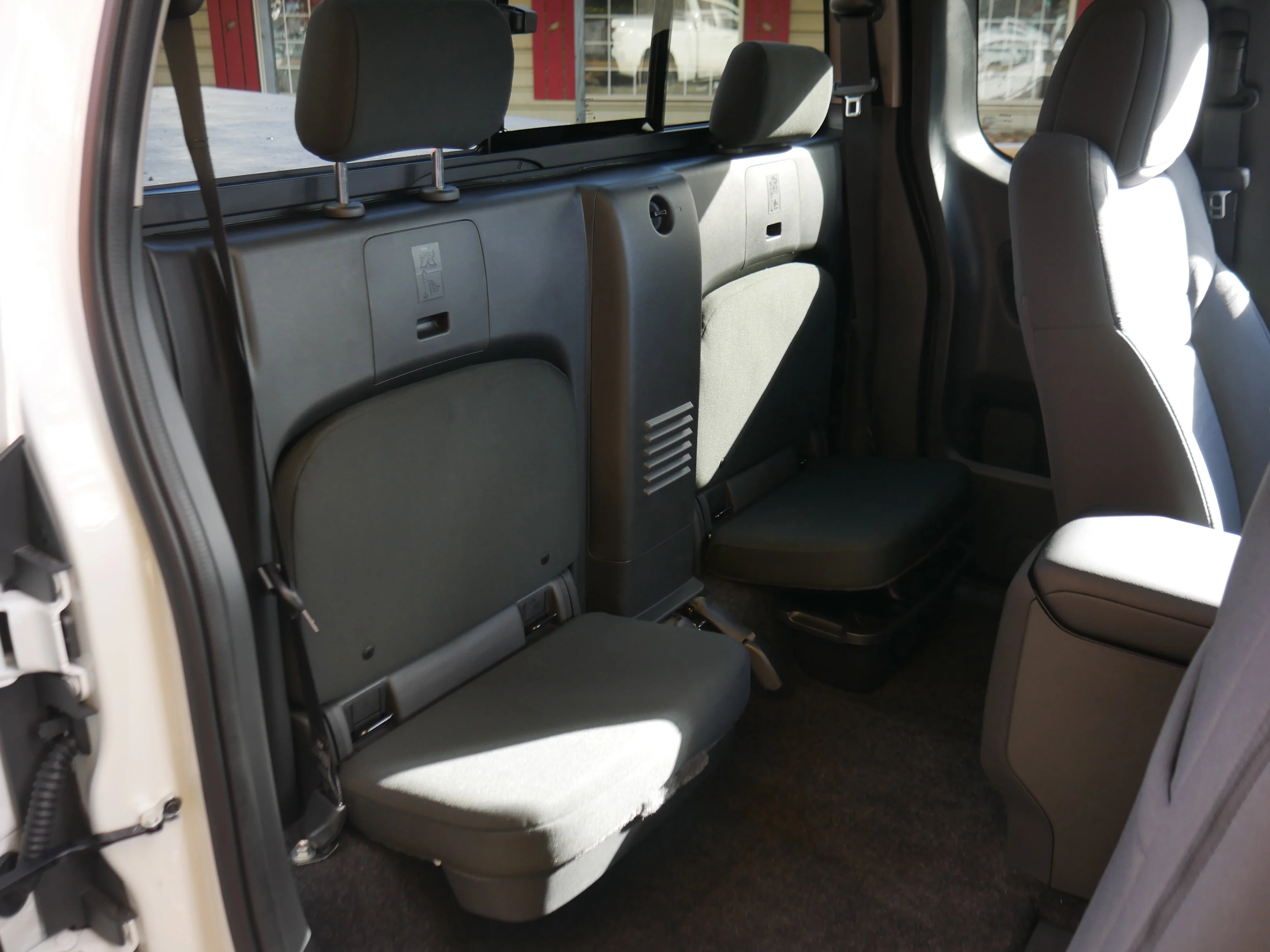 2026 Nissan Frontier S - Photo 24