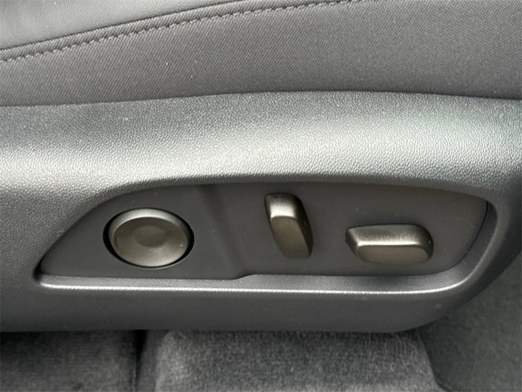 2026 GMC TERRAIN - Image 38