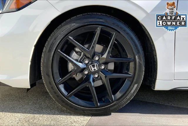 Used 2025 White Honda Sport image 9
