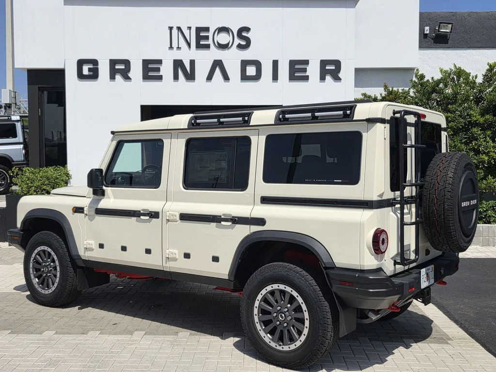 New 2026 Scottish White INEOS Fieldmaster Edition image 4