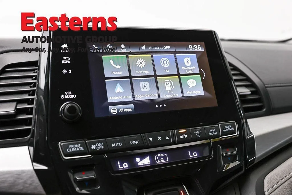 Used 2022 Gray Honda EX image 19